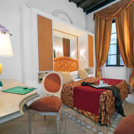 Oda ve Kahvaltı La Residenza Del Sole Al Pantheon Roma
