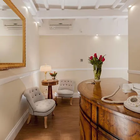 Bed & Breakfast La Residenza Del Sole Al Pantheon Roma