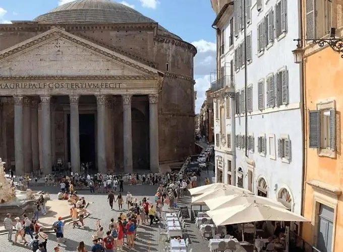 La Residenza Del Sole Al Pantheon Panzió 4*